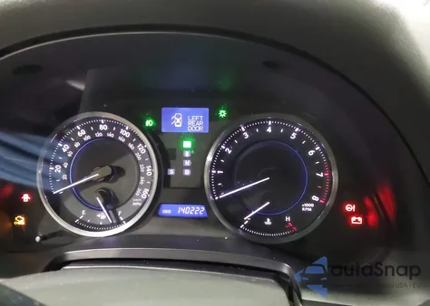 2011 Lexus Is 350 z USA, uszkodzony, nr VIN JTHCE5C27B5000672